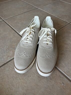 Women’s Cole Haan Grand City Oxfords ivory/tan/ gold